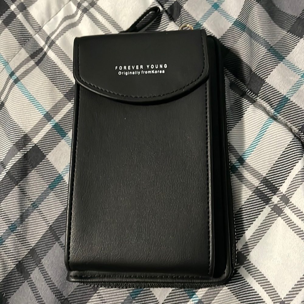 Forever young clutch